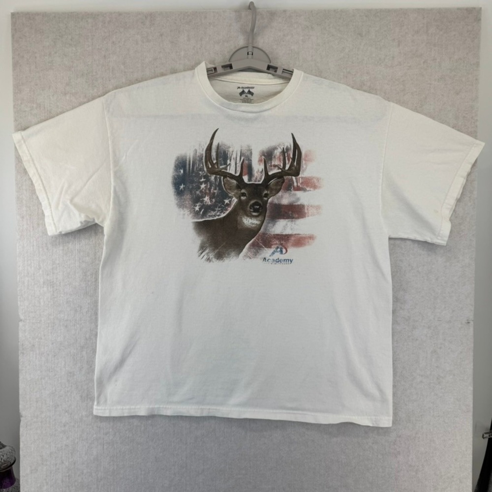 Vtg Academy Sports Outdoors Mens XL Shirt White Deer American Flag Cotton